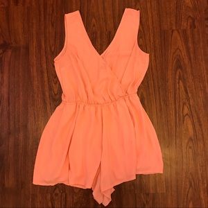 CHARLOTTE RUSSE | Coral Romper